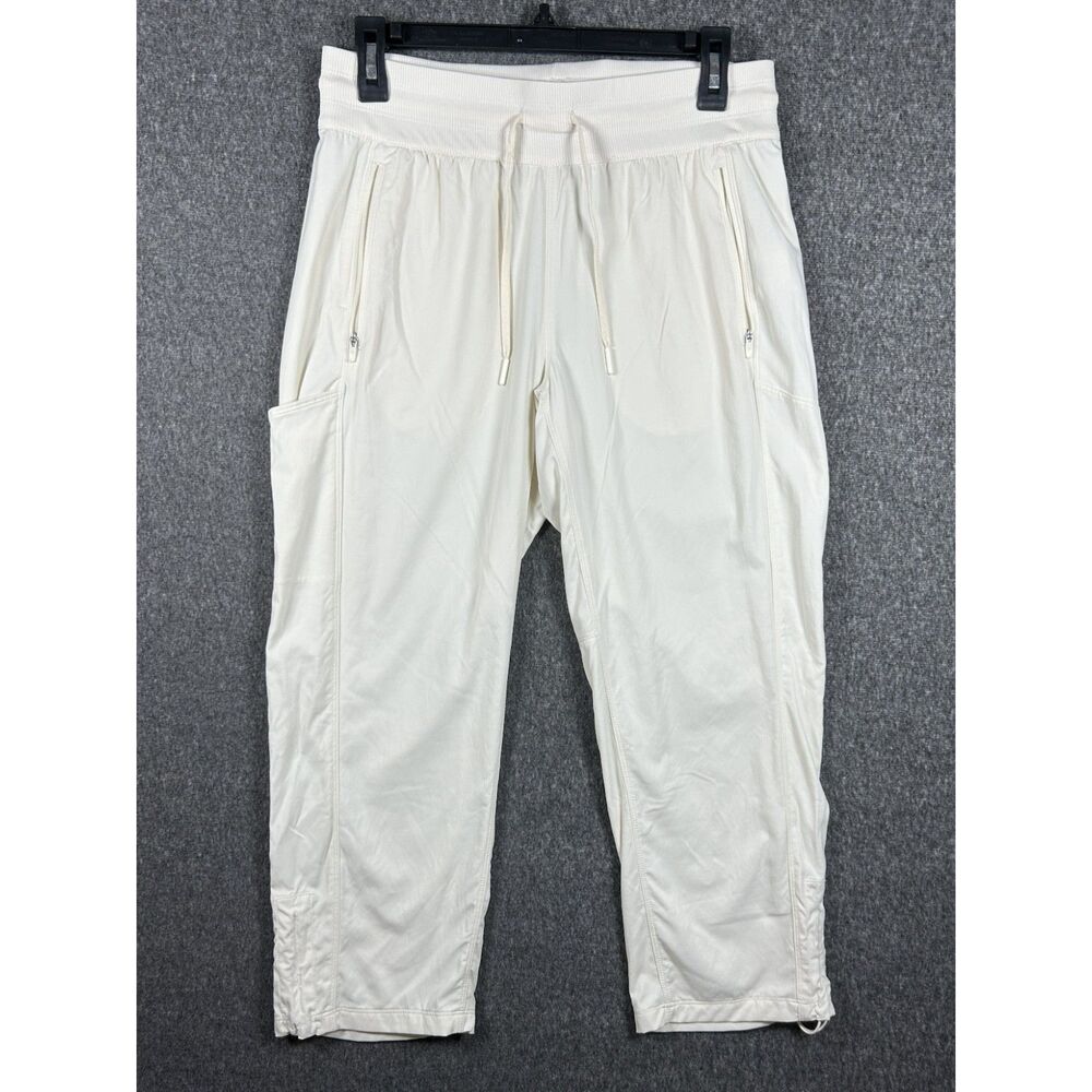 The North Face Women's Aphrodite Motion Capri Pants - Size Medium